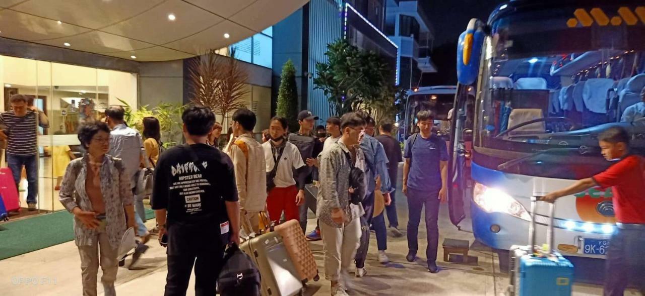 فندق برودواي يانجون يانغون المظهر الخارجي الصورة